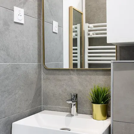 아파트 Magnifique Studio A 2 Pas De Gare De Lyon *